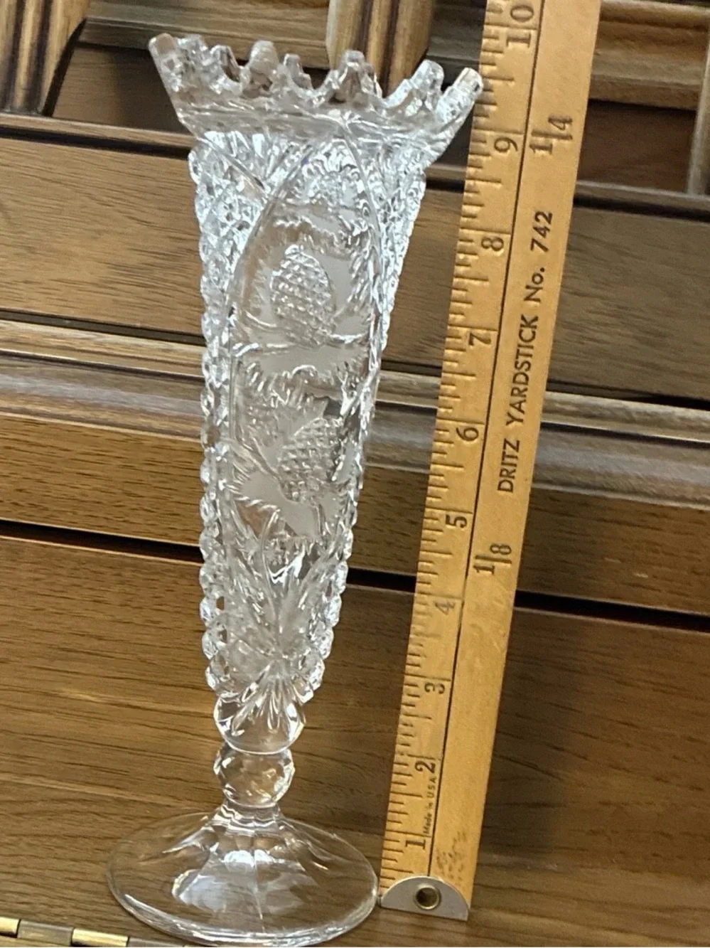 Hofbauer Crystal Vase 9.5” West Germany Botanical Sawtooth Rim RARE Pinecone